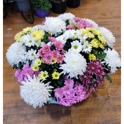 Луксозна кошница с хризантеми