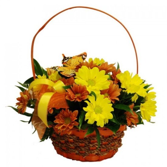 Кошница с хризантеми