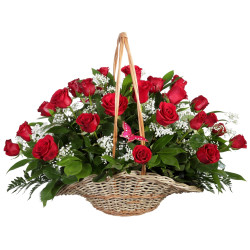 Кошница 35 червени рози